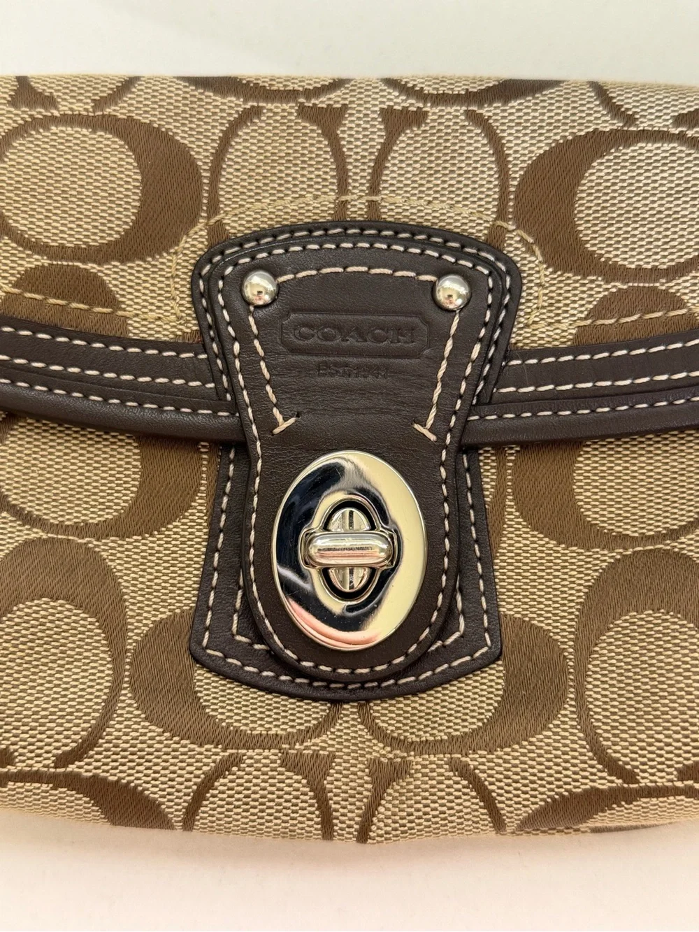 Vintage Coach Legacy Signature Turnlock Wristlet Y2K Khaki Brown